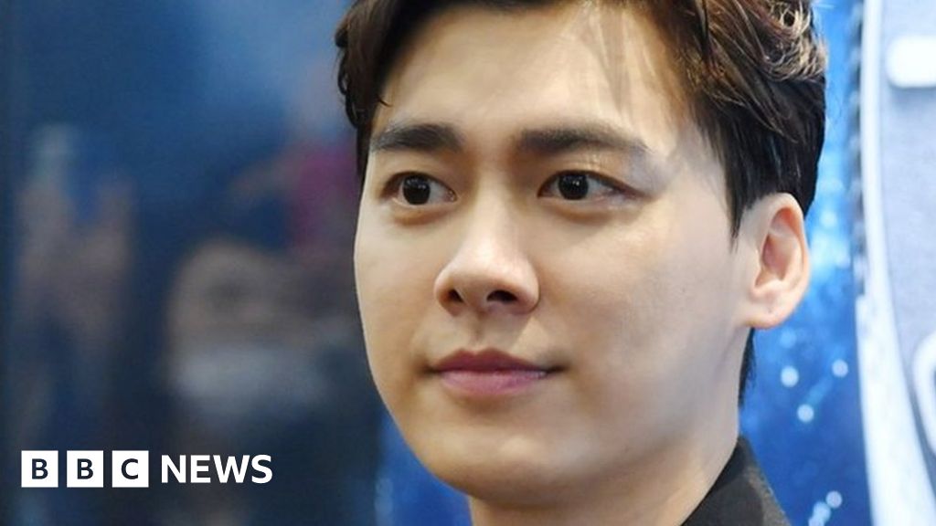 Li Yifeng: China arrests star who played Mao for soliciting prostitutes #chicomnews