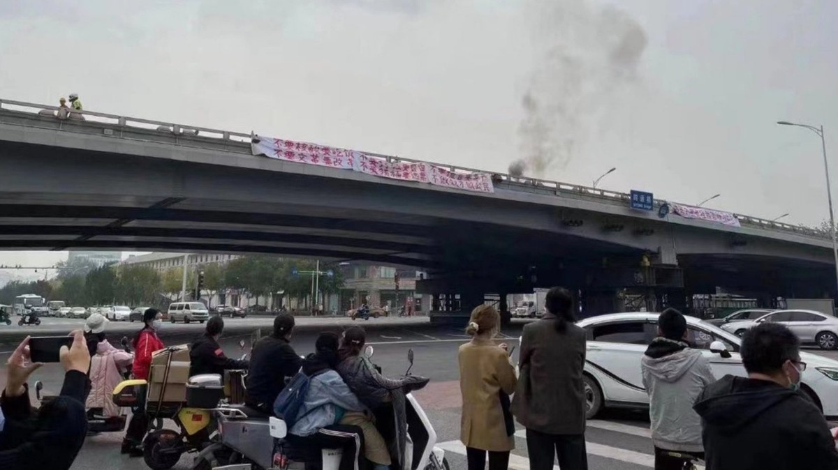 ‘Beijing’ Censored in China After Rare Protest Against President Xi Jinping #chicomnews