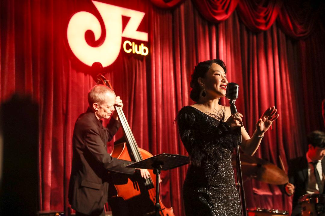 Jasmine Chen: East Meets West in Jazz, Interview #chicomnews