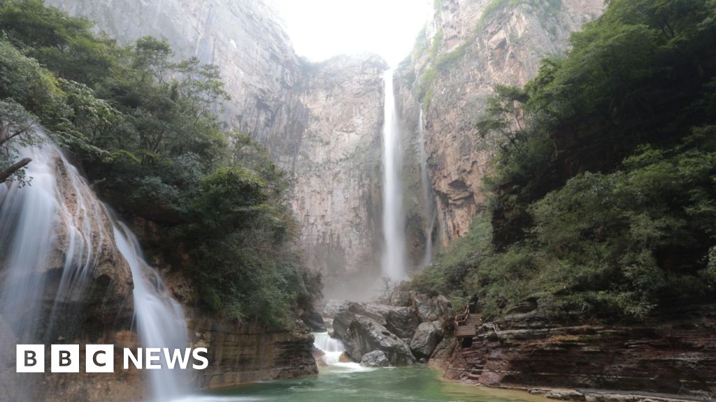 Hiker finds pipe feeding China’s tallest waterfall #chicomnews