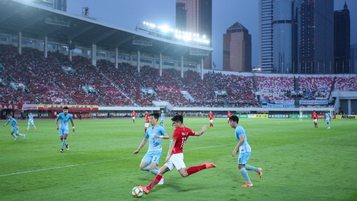 China’s biggest football club kicked out of league as financial woes mount #chicomnews